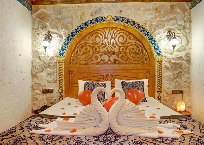 Kasr-i Kapadokya Cave