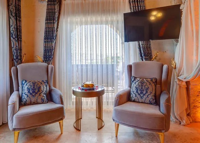 Kasr-i Kapadokya Cave